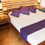 100% Fun Hotel Tarifa