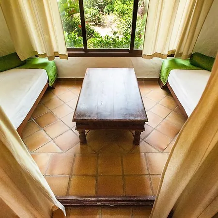 100% Fun Hotel Tarifa