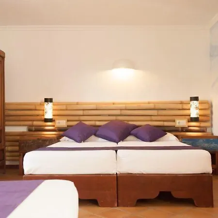 100% Fun Hotel