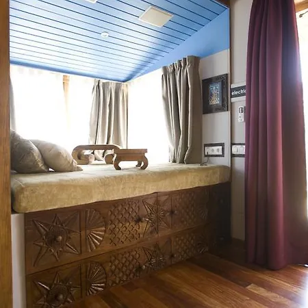 Отель 100% Fun Тарифа