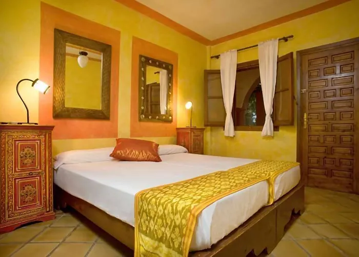 100% Fun Hotell