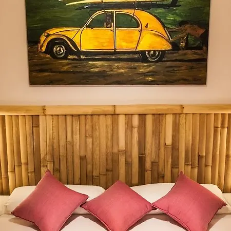 100% Fun Hotel Tarifa