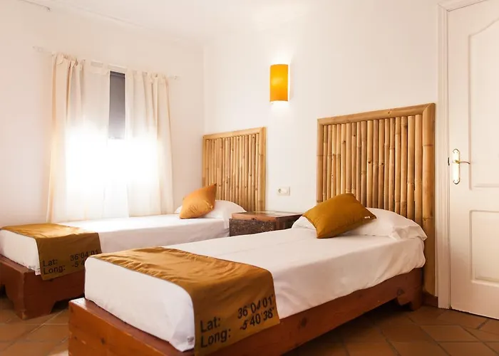 100% Fun Hotel
